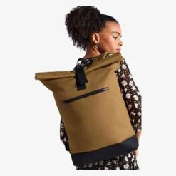 BG855 - Roll-top Backpack