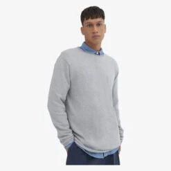 EA060 - Arenal Knit Sweater