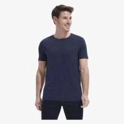 02945 - Millenium Men