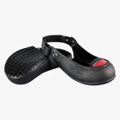 VI - Sur-chaussures Visitor