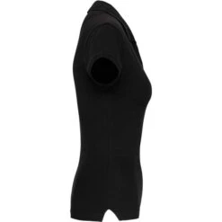 K240 - Polo Femme Manches Courtes BROOKE KARIBAN -Style au Travail aHR0cDovL21lZGlhMi5kZXNpZ25wYXJ0bmVyLmZyL2MvcC8xMzY2LzEzNjYtMTUyMC0zLmpwZw
