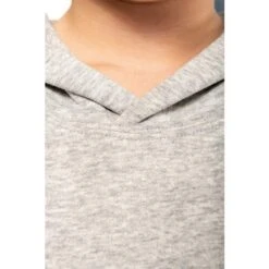 KARIBAN K4029 - Sweat-shirt éco-responsable à Capuche Enfant -Style au Travail aHR0cDovL21lZGlhMi5kZXNpZ25wYXJ0bmVyLmZyL2MvcC8xNjE3NC8xNjE3NC0zNjcyLTEwLmpwZw