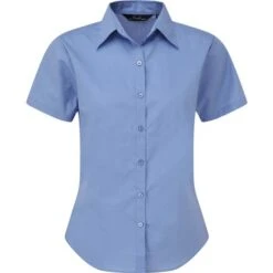 Premier® PR302 - Chemisier Popeline Manches Courtes -Style au Travail aHR0cDovL21lZGlhMi5kZXNpZ25wYXJ0bmVyLmZyL2MvcC8xNjM0LzE2MzQtMTY4OS0xLmpwZw